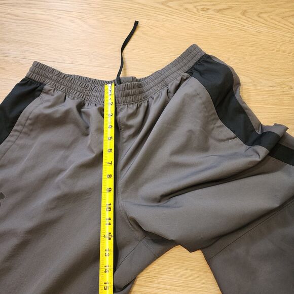 Under Armour Pants Mens XL Sportstyle Woven Track Joggers Mesh Lined Gray Stripe - Picture 6 of 12